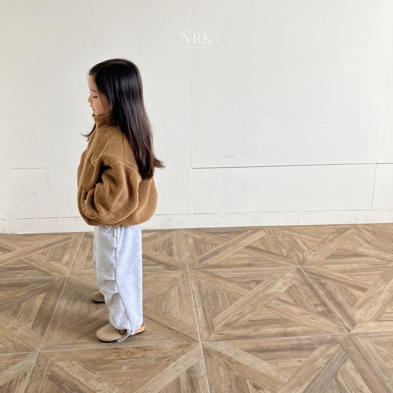 【予約】bear zip up / NRK (XS-4XL)