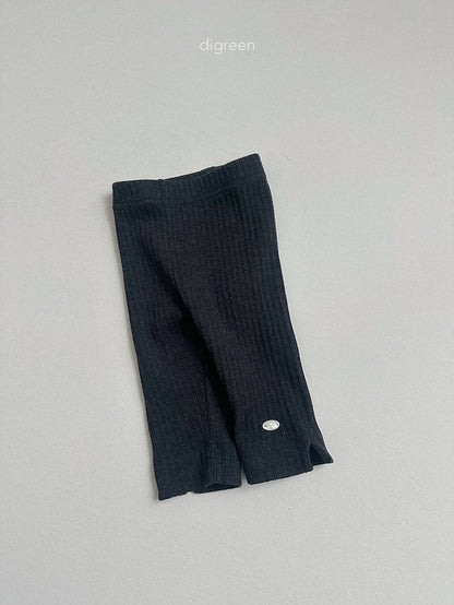 【予約】rib capri leggings / digreen (S-XXL)