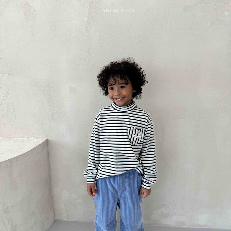 【予約】Heart Pocket Turtleneck  /  andbutter (S-JM)