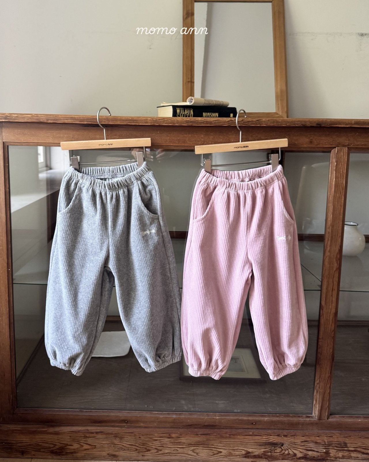 【予約】velour jogger pants  /  momoann (5-17号, Adult)