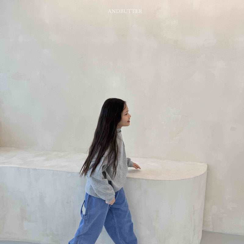 【予約】Eyelet Heart Turtleneck  /  andbutter (S-JM)