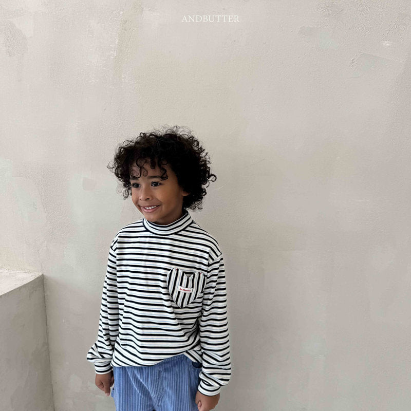 【予約】Heart Pocket Turtleneck  /  andbutter (S-JM)