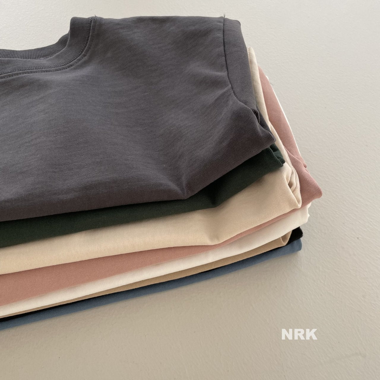 【予約】basic T /  NRK (XS-4XL)