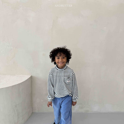 【予約】Heart Pocket Turtleneck  /  andbutter (S-JM)