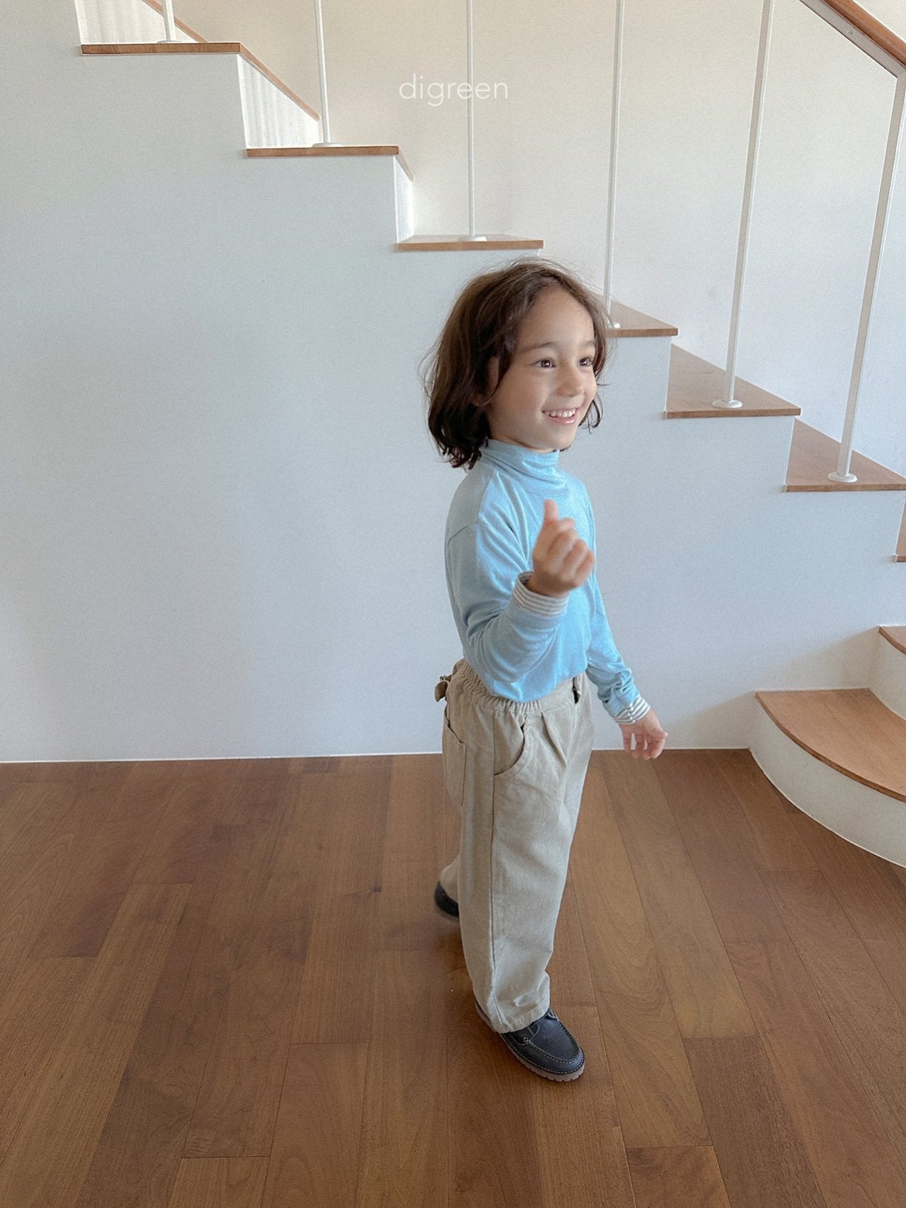 【予約】Minimal Pin Tuck Pants  /  digreen(S-XXL)