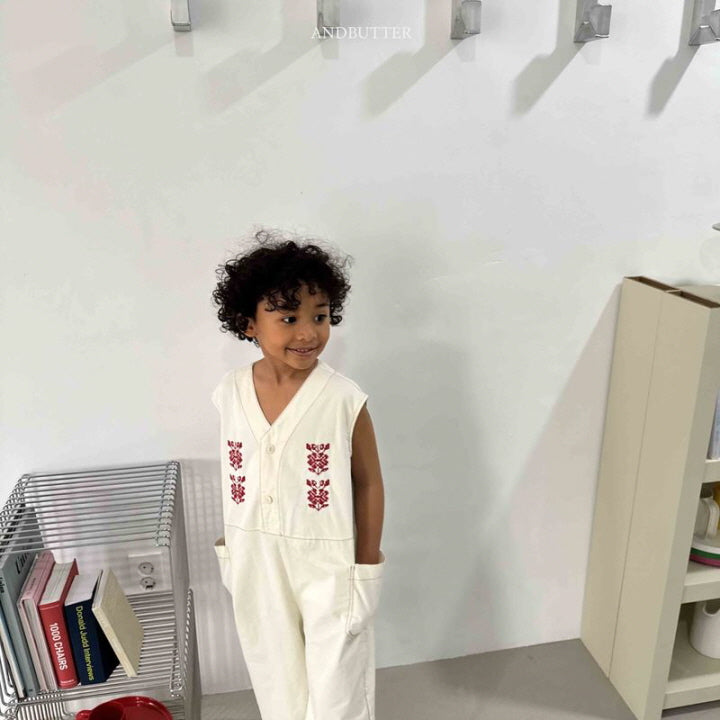 【予約】embroidery jumpsuit / andbutter(S-JM)