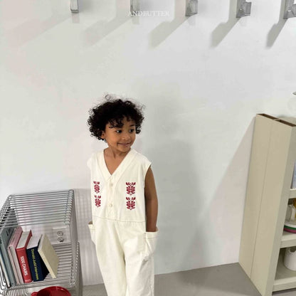【予約】embroidery jumpsuit / andbutter(S-JM)