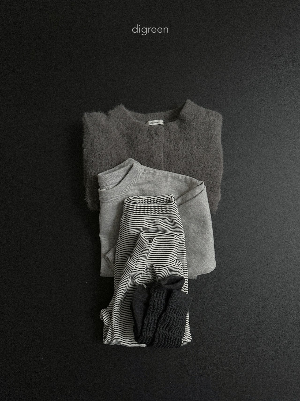 【予約】Wormer Socks   /  digreen