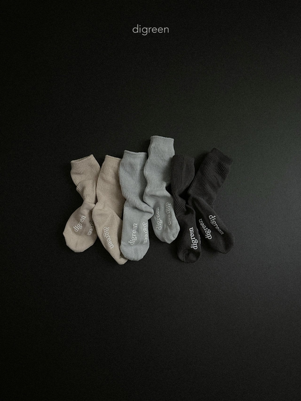【予約】Gray Socks  /  digreen