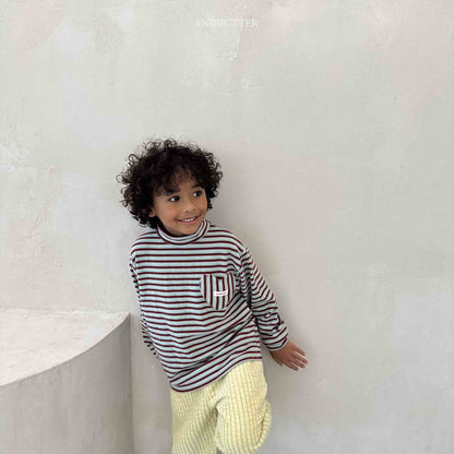 【予約】Heart Pocket Turtleneck  /  andbutter (S-JM)