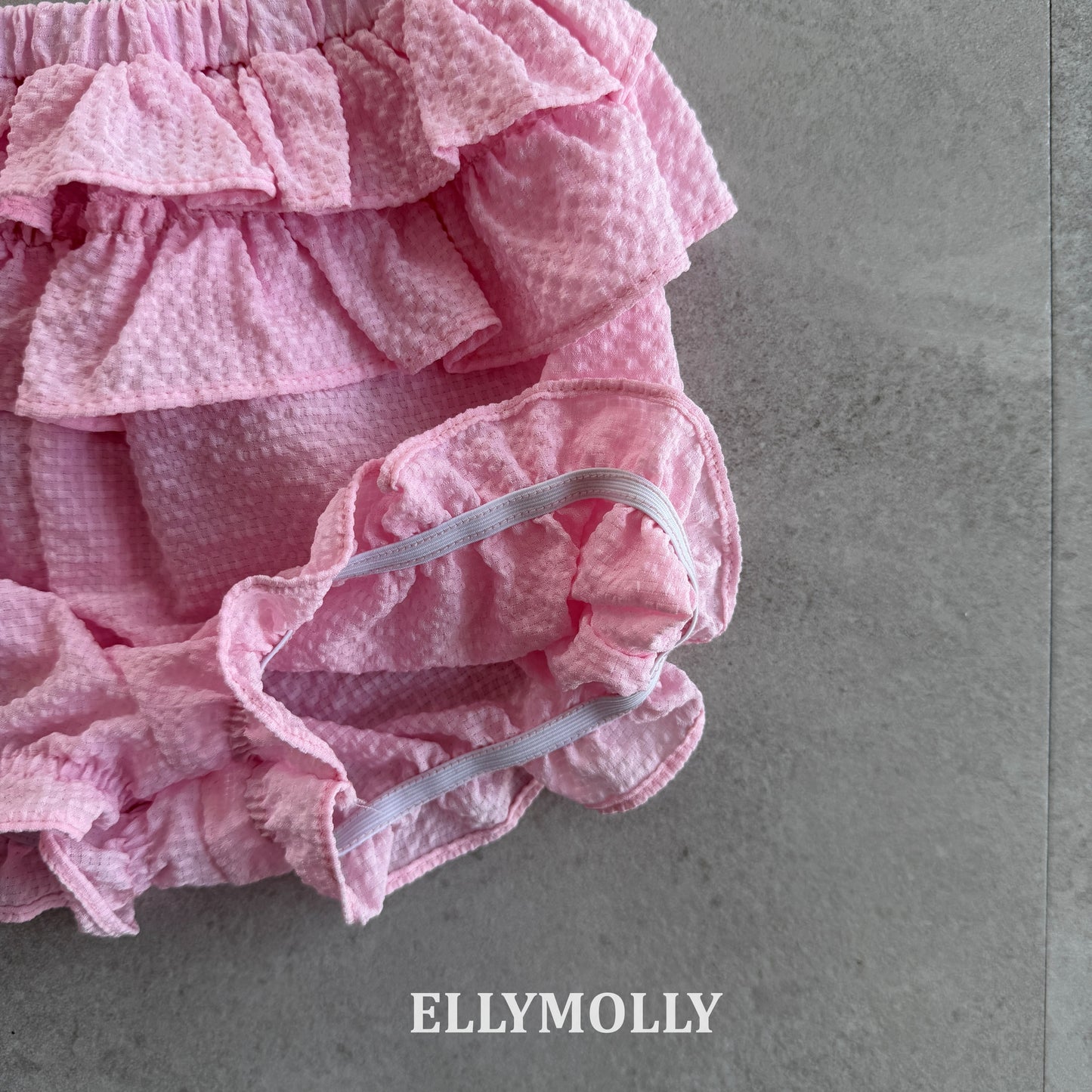 【予約】Petal Tiered Shorts / ellymolly 5-15号 페탈티어쇼츠