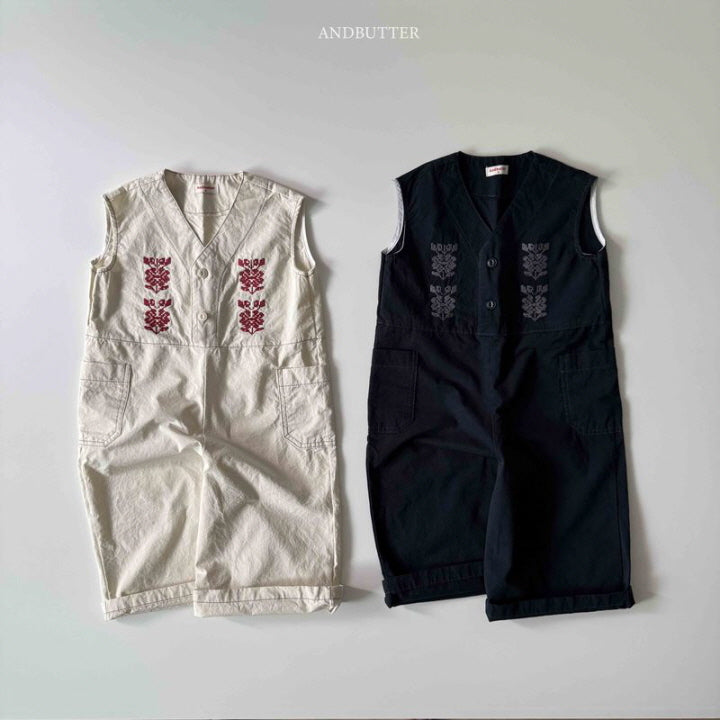 【予約】embroidery jumpsuit / andbutter(S-JM)