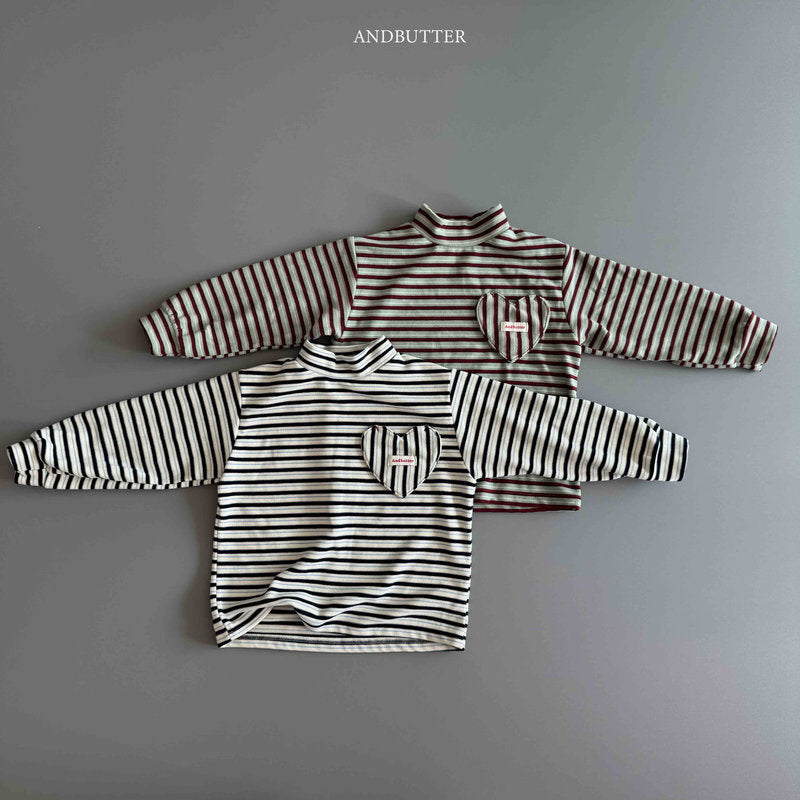 【予約】Heart Pocket Turtleneck  /  andbutter (S-JM)