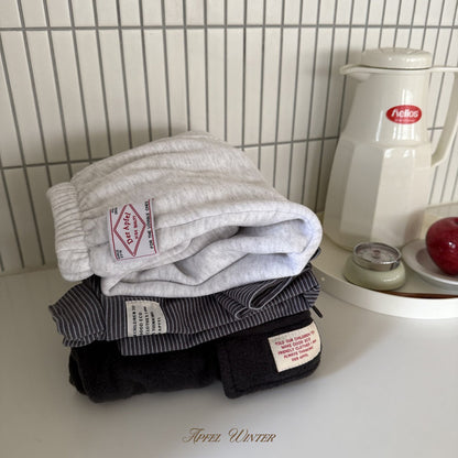 【予約】milk jogger pants  / apfel (S-JL)