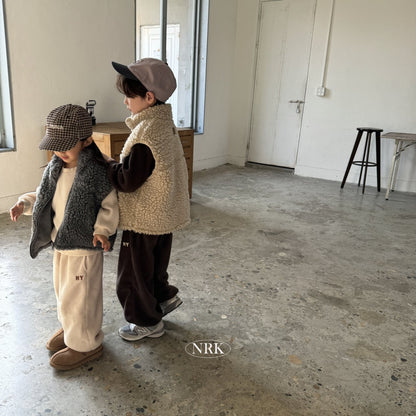 【予約】boa vest  /  NRK (XS-4XL)　