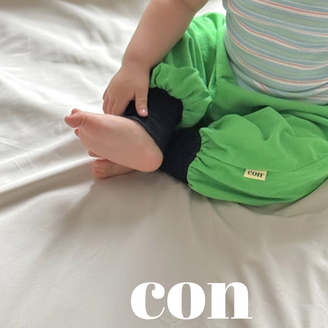 【予約】block jogger pants / con