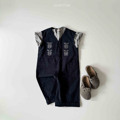 【予約】embroidery jumpsuit / andbutter(S-JM)