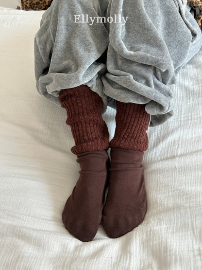 【予約】rib slub socks  / ellymolly