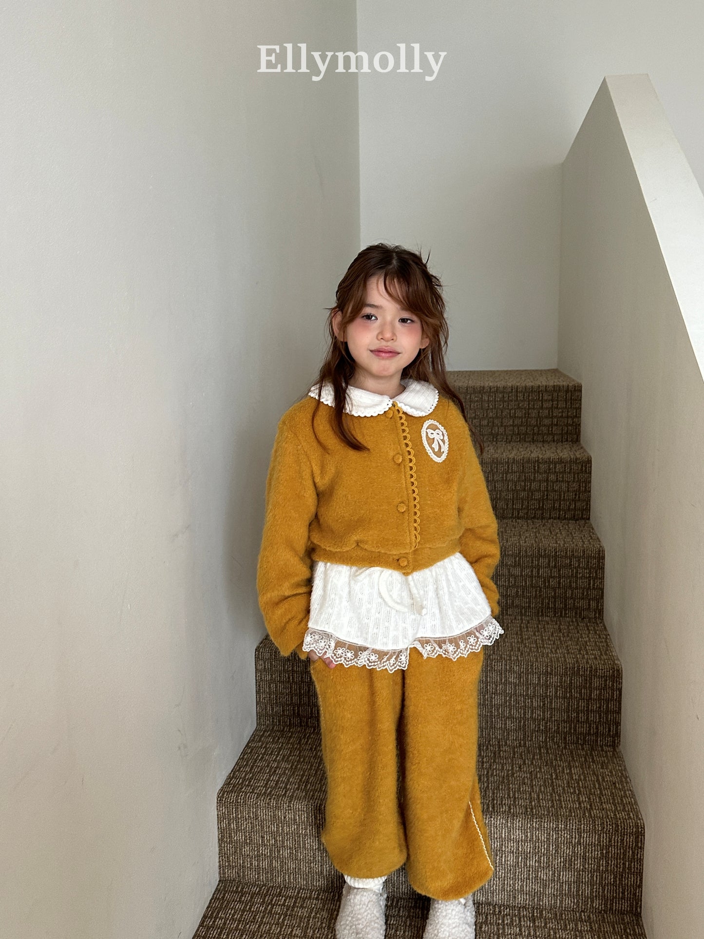 【予約】Fuzzy hug cardigan / ellymolly (5-19号)