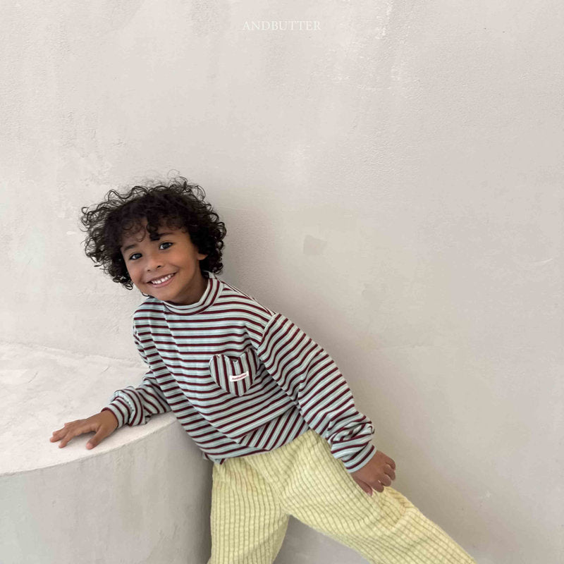 【予約】Heart Pocket Turtleneck  /  andbutter (S-JM)