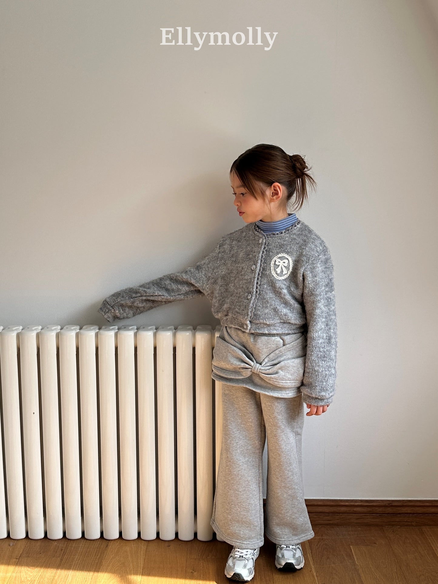 【予約】Fuzzy hug cardigan / ellymolly (5-19号)