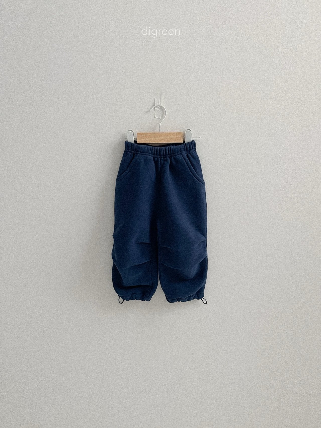 【予約】Pin Tuck Jogger Pants  /  digreen(S-XXL)