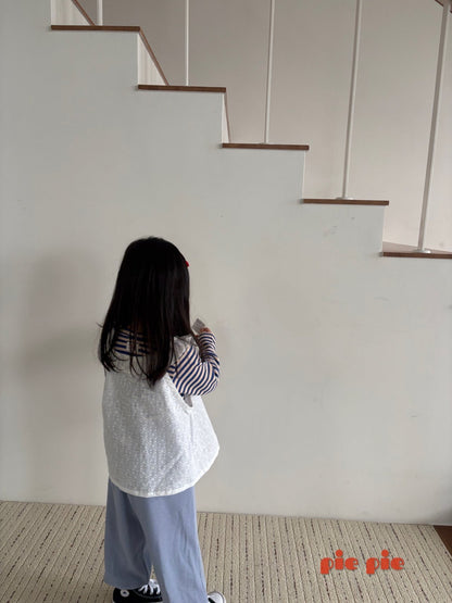 【予約】ピクシーフリルベスト / pie (XS-XL)픽시프릴