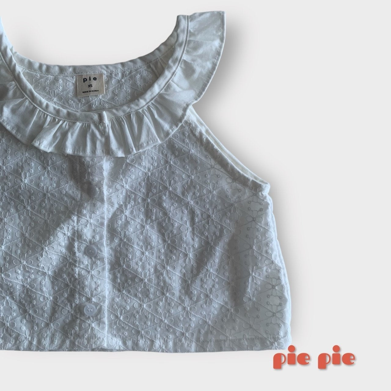 【予約】ピクシーフリルベスト / pie (XS-XL)픽시프릴