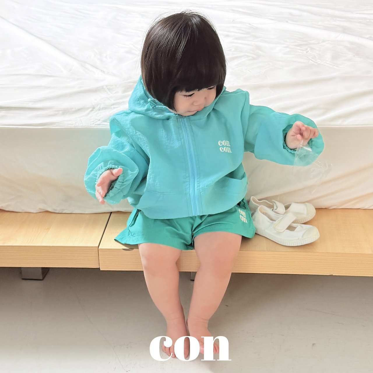 【予約】wind jumper / con