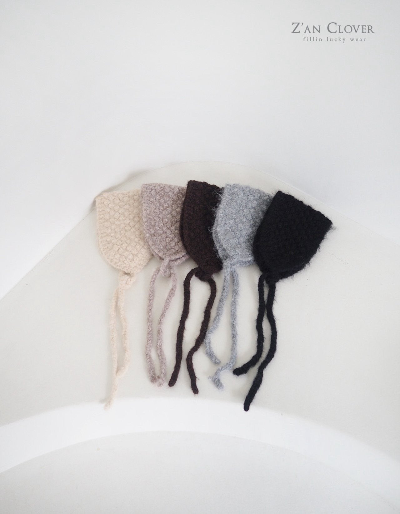 【予約】snow flake knit bonnet  /  zanclover