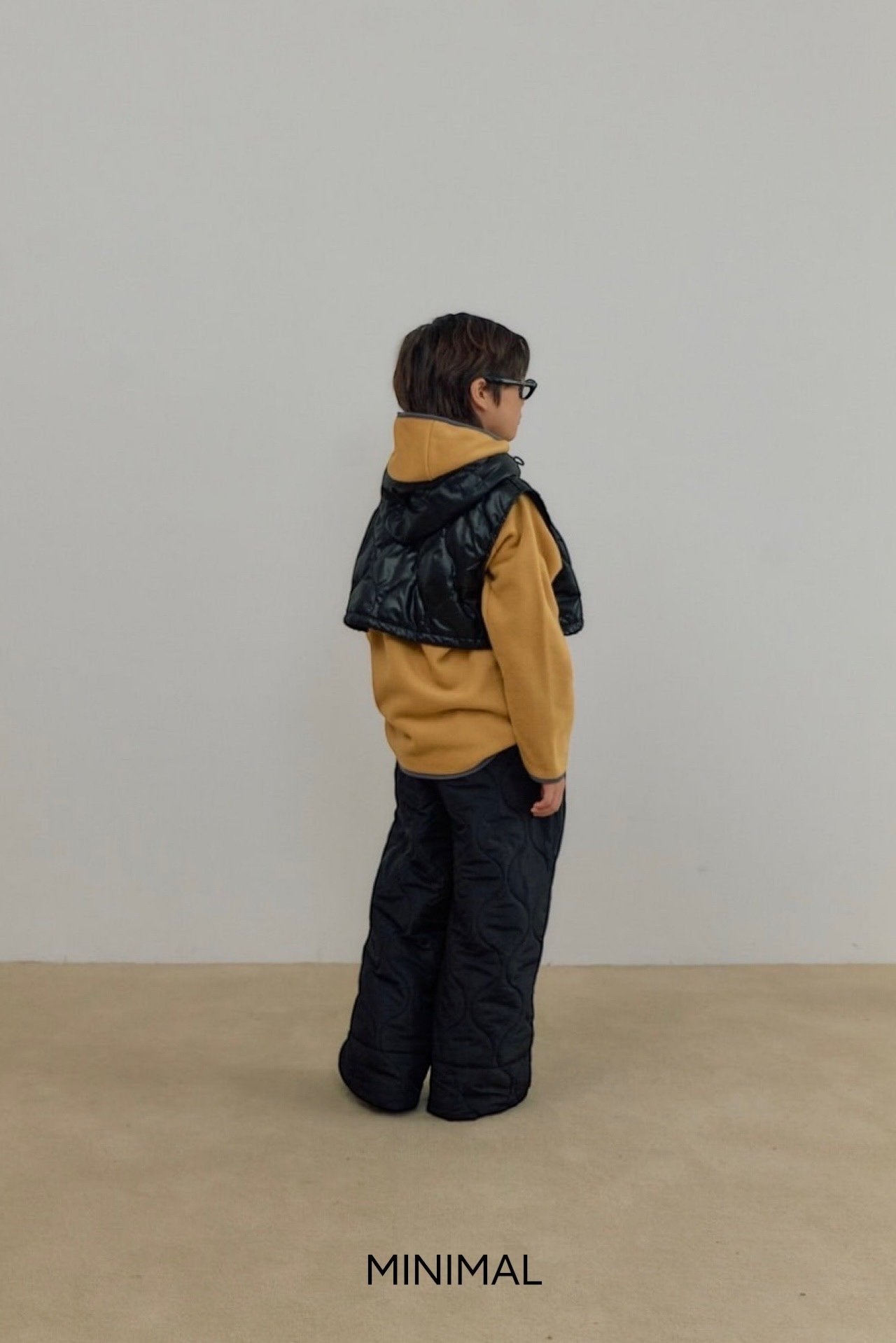 【予約】quilting short hood vest  / minimal (S-JM)