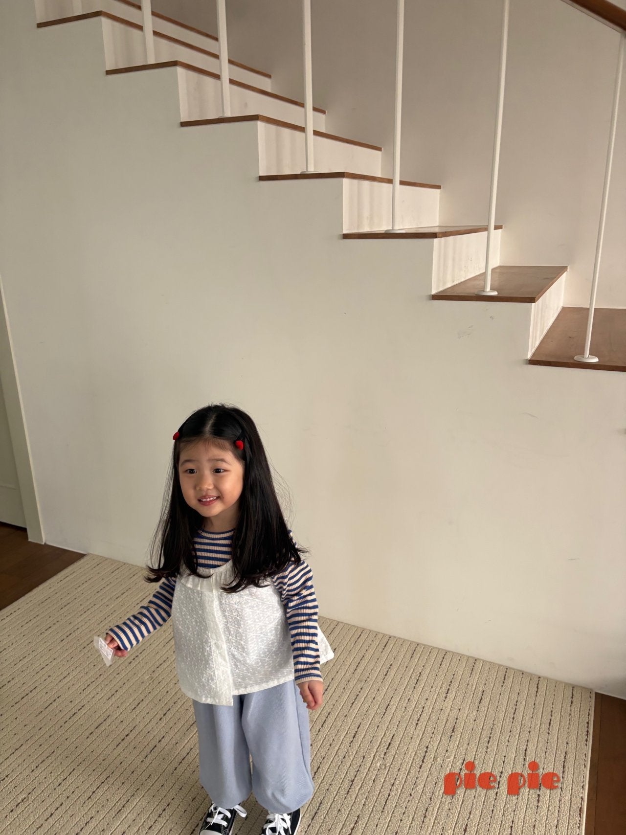 【予約】ピクシーフリルベスト / pie (XS-XL)픽시프릴