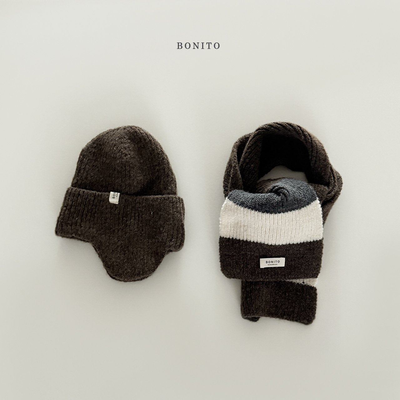 【予約】bicolor knit muffler  /  bonito