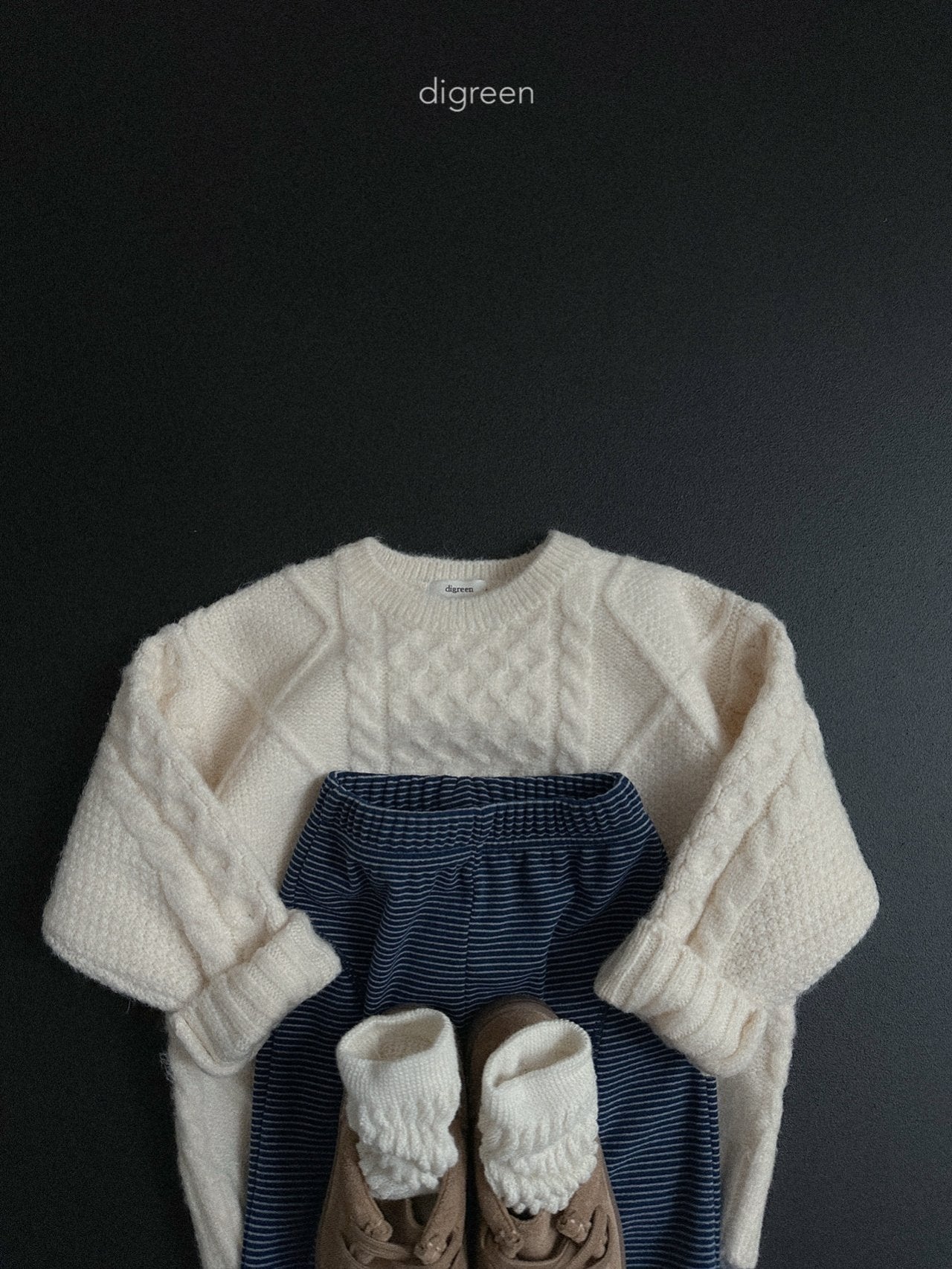 【予約】ST Jogger Leggings  /  digreen(S-XXL)