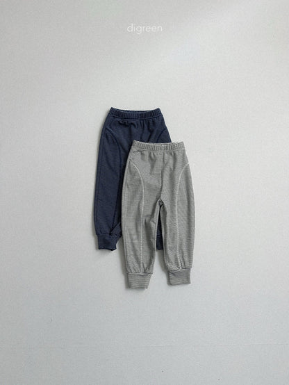 【予約】ST Jogger Leggings  /  digreen(S-XXL)
