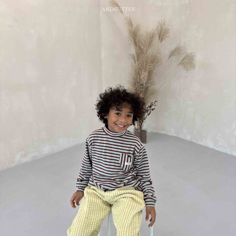 【予約】Heart Pocket Turtleneck  /  andbutter (S-JM)