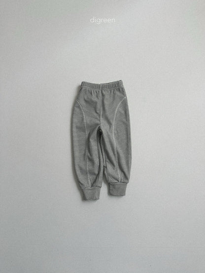 【予約】ST Jogger Leggings  /  digreen(S-XXL)