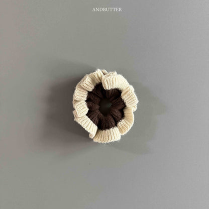 【予約】Knit Scrunchies  / andbutter