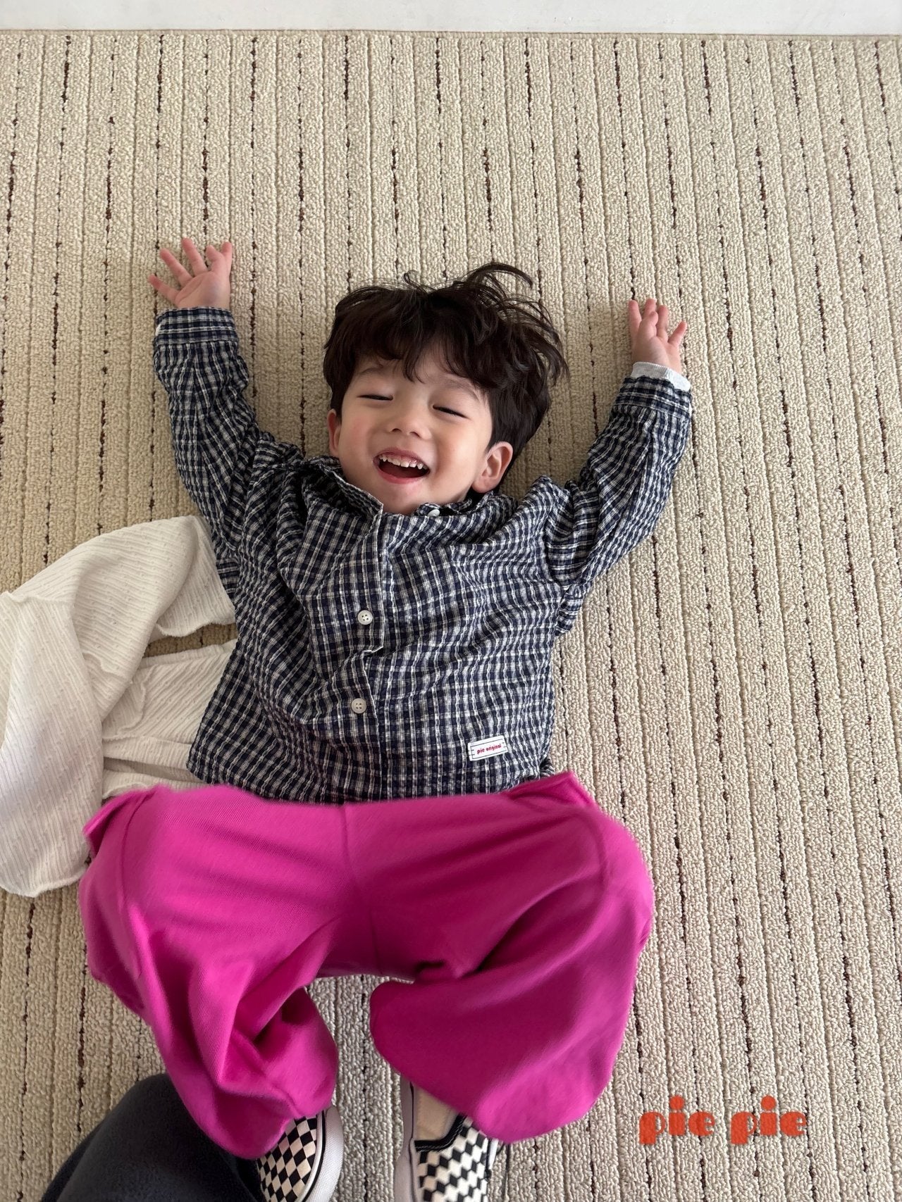 【予約】マジェンタカーゴパンツ / pie (XS-XL)