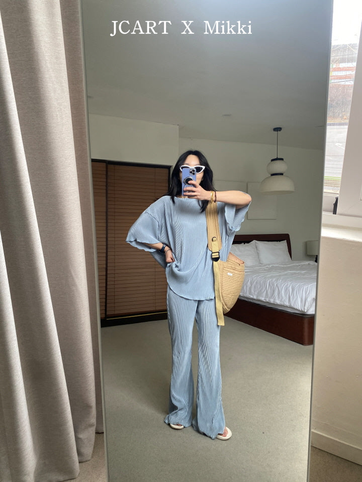 【予約】プリーツブーツカットパンツ / mikki (S-4XL/Adult)플리츠부츠컷팬츠