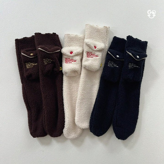 【予約】pocket knee socks /  gou