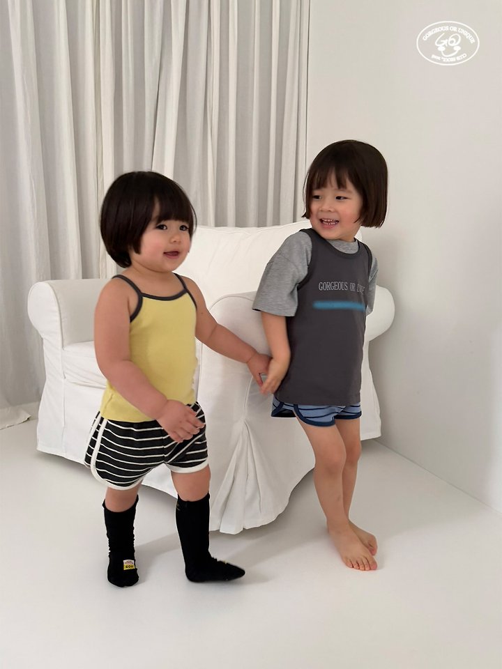 【予約】stripe short pants / gou XS-JL  줄줄이반바지