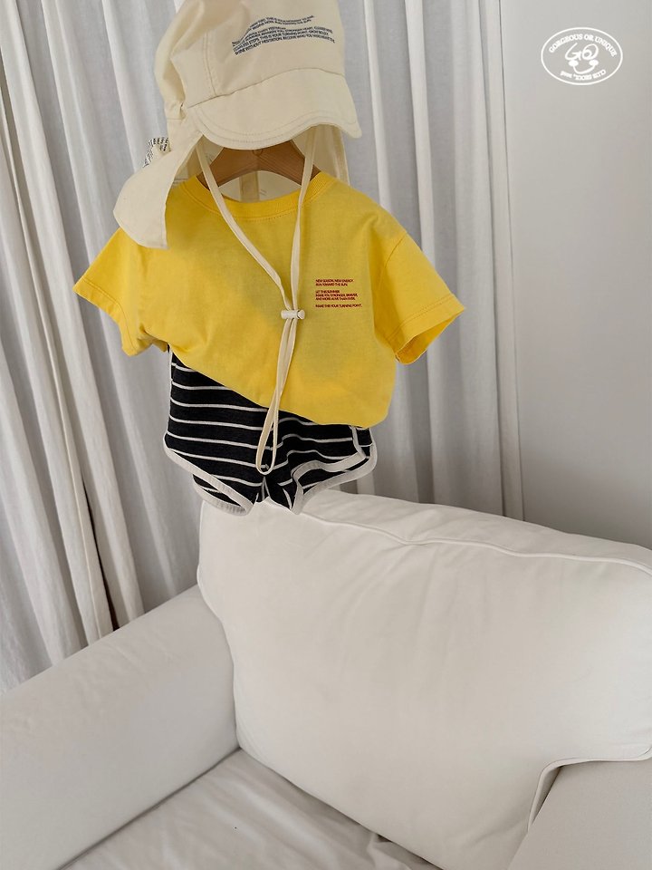 【予約】stripe short pants / gou XS-JL  줄줄이반바지