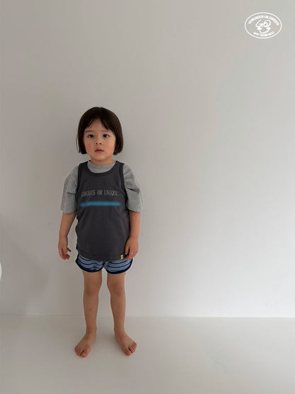 【予約】stripe short pants / gou XS-JL  줄줄이반바지