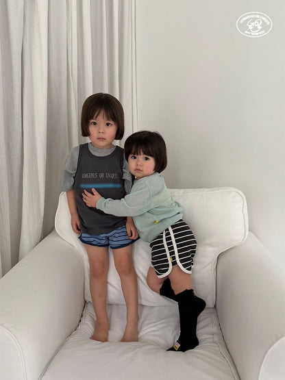 【予約】stripe short pants / gou XS-JL  줄줄이반바지
