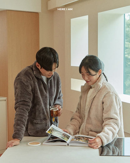 【予約】kinder fleece jacket  / here i am 1 (mom, dad)