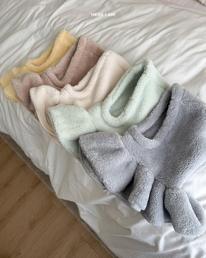 【予約】kinder jjukku hat  / here i am 8