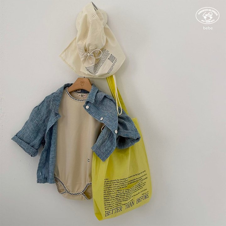 【予約】limited shirt / goubebe한정판