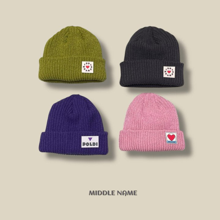 【予約】knit patch beanie  / middle name