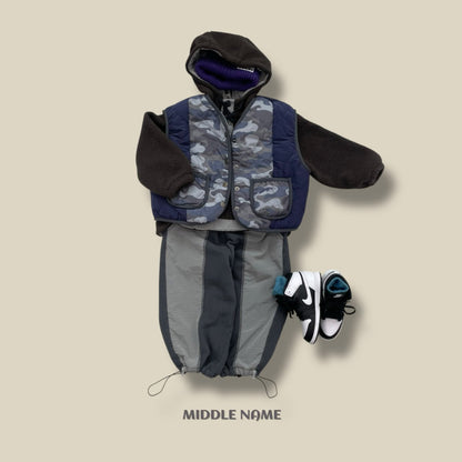 【予約】camouflagey reversible vest  / middle name (S-JM)